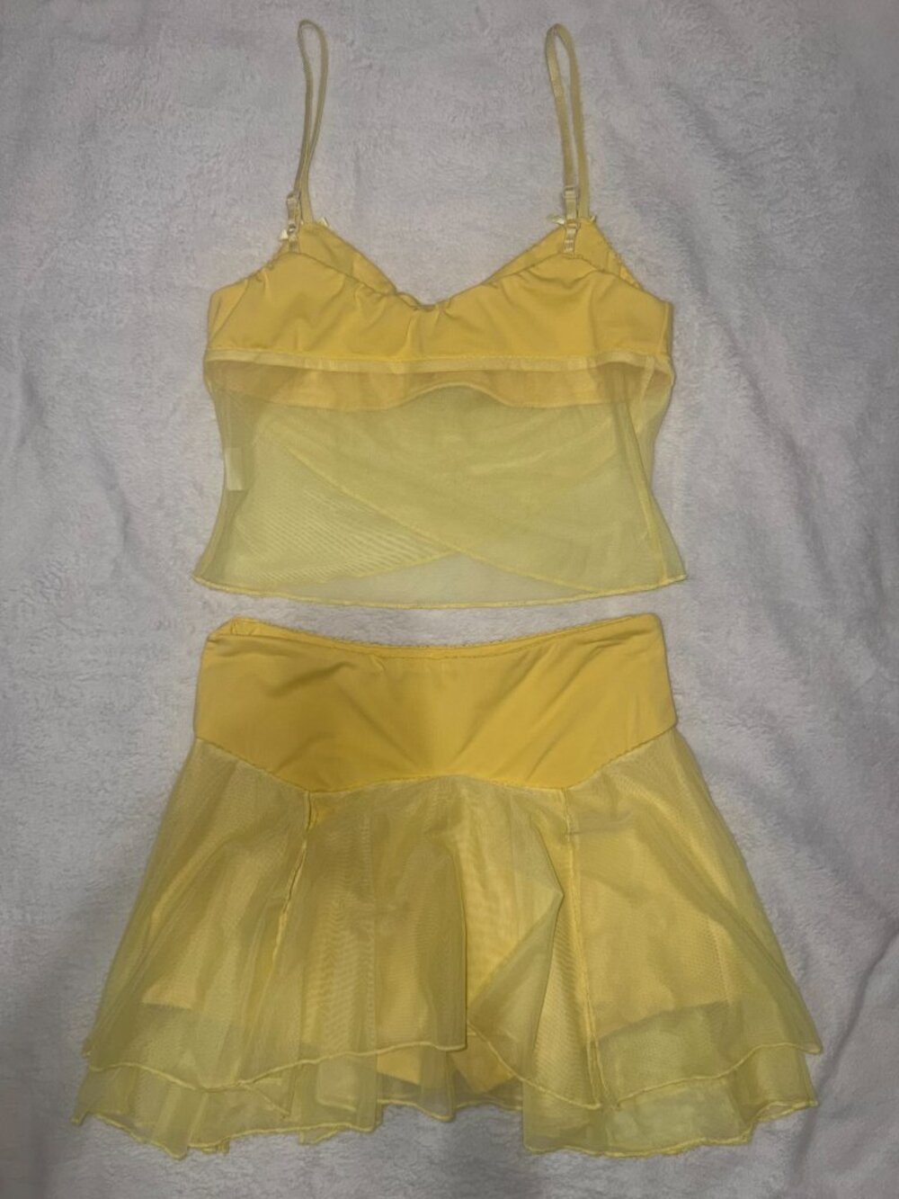 Beautiful Yellow Mesh 2-Piece Cami Top & Ruffled Skirt Set - Size M - Picture 5 of 7